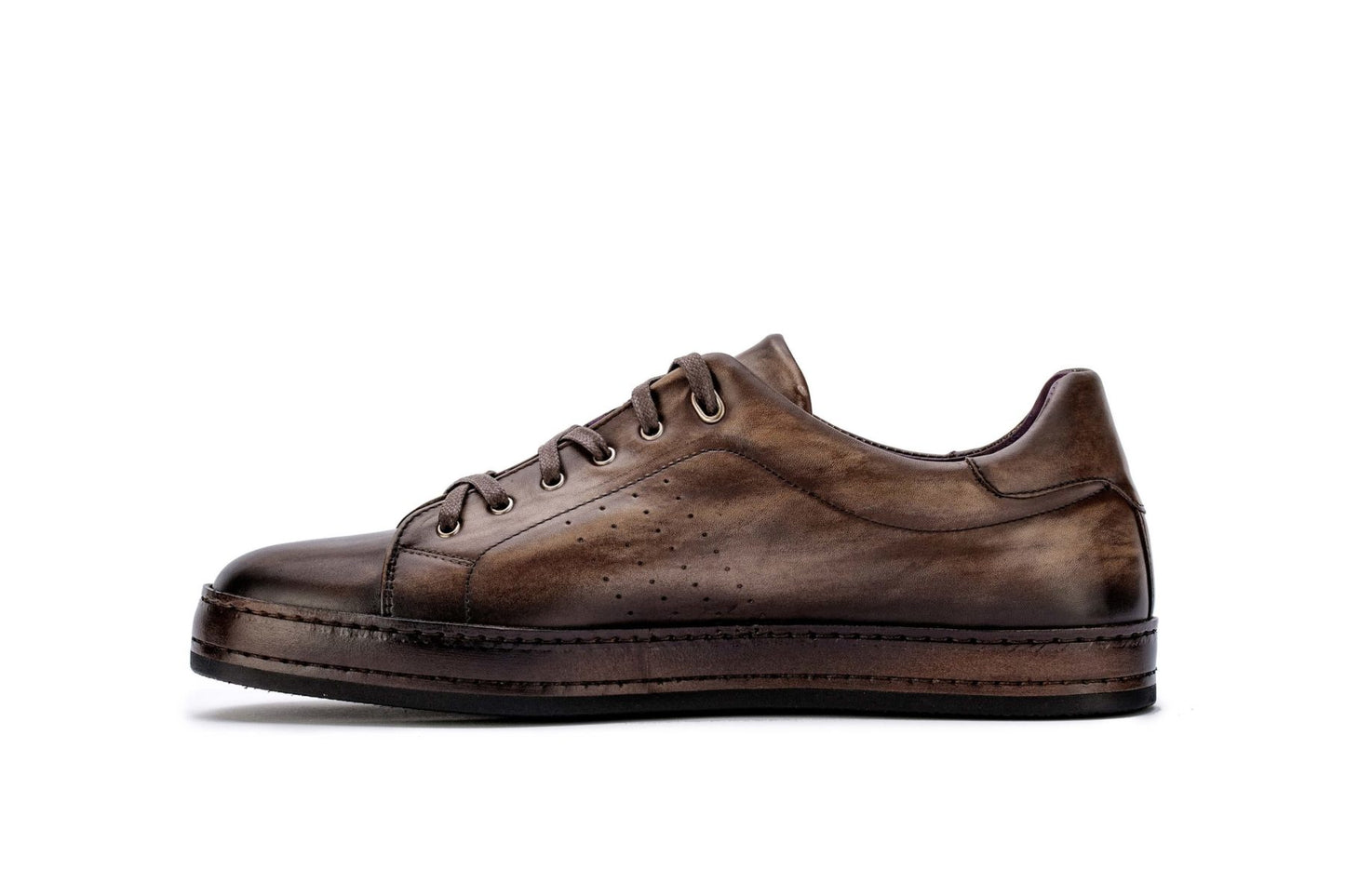 SNEAKERS - LEO