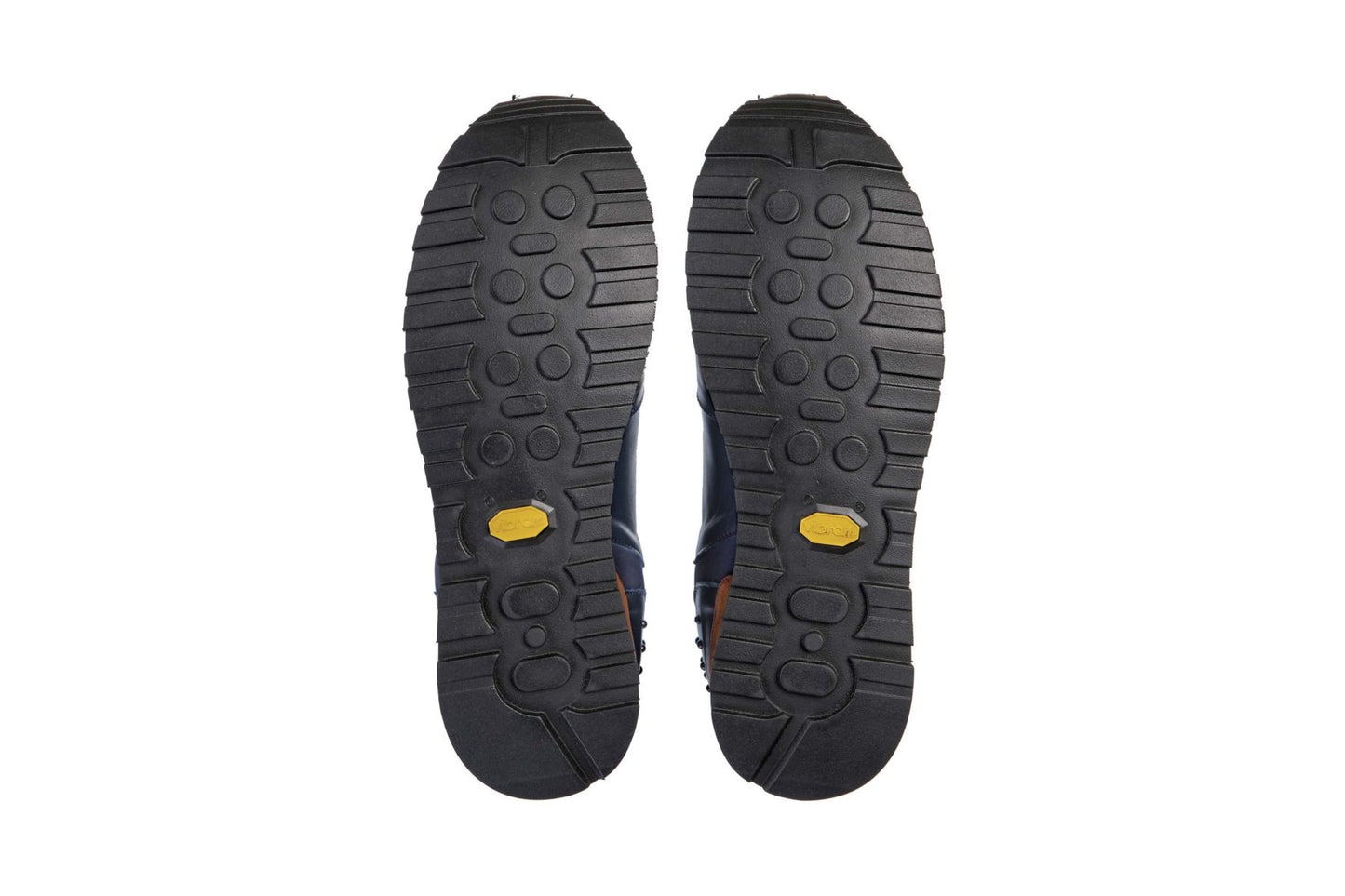 SNEAKERS - PAU